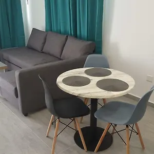  Apartment Manoli